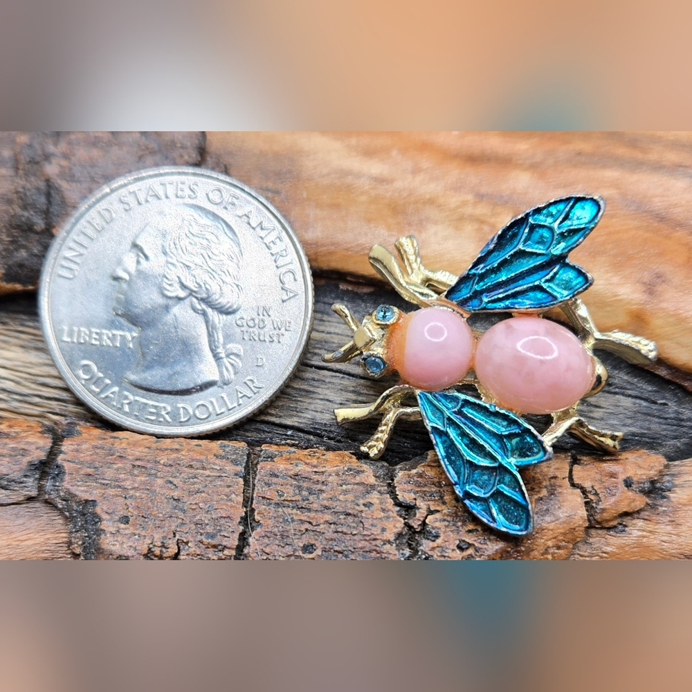 Gold-Tone Bee Brooch w/ Pink Glass Cabochons & Teal Enamel Wings Vintage - Picture 3 of 4